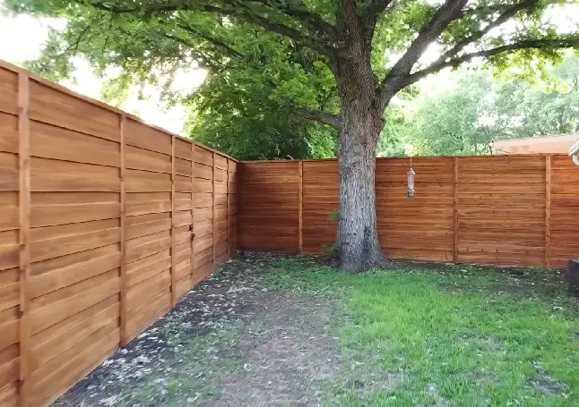 wood fence installation contractors in Lakeland fl